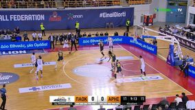 Ο ΜακΝίς πέρασε πάνω από τον Μπάνκστον και κάρφωσε με δύναμη