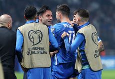 Στο πλευρό του Μπακασέτα ο Τζαβέλλας: «Αρχηγός»