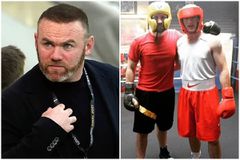 Ο Ρούνεϊ, μετά την αποτυχία του ως προπονητής, ετοιμάζεται να μπει στην πυγμαχία για πολλά λεφτά (vid)