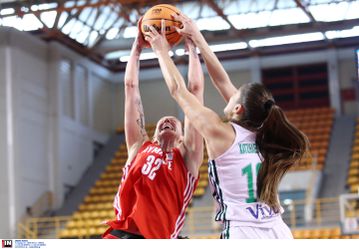 Ένταση στο φινάλε του θρίλερ στην Κρήτη με φίλους των δύο ομάδων