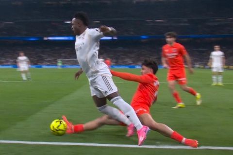 Ρεάλ Μαδρίτης: Έντονες αντιδράσεις για το πέναλτι που κέρδισε ο Βινίσιους