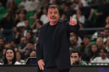 Η αιτία της καθυστέρησης του Αταμάν στη συνέντευξη Τύπου