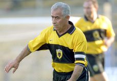 Έφυγε από τη ζωή ο θρύλος της ΑΕΚ, Μίμης Παπαϊωάννου