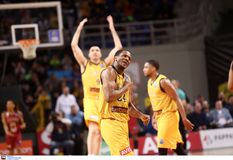 Θλάση ο Ουίλιαμς της ΑΕΚ, έναν μήνα εκτός