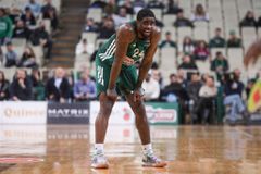 Η Equipe αποκαλύπτει: «Ο  Μάικ Τζέιμς ήταν μεθυσμένος μαζί με τον Ντουέιν Μπέικον στο Μονακό»