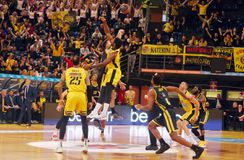 Γιατί ο Άρης τιμωρήθηκε με μια αγωνιστική για την συμπεριφορά φιλάθλου του!