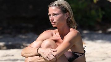 «Καυτή» πρώην τενίστρια άφησε τα κορτ για το μόντελινγκ και παντρεύτηκε τον προπονητή της (pics)