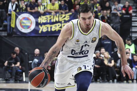 Δυσκολεύτηκε αλλά κέρδισε η Φενέρμπαχτσε πριν το ματς στο ΣΕΦ με τον Ολυμπιακό