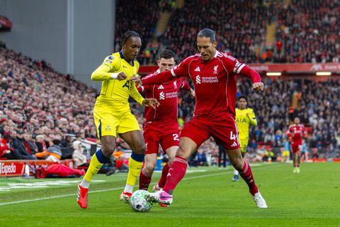 Αδιόρθωτη Λίβερπουλ έχασε τη νίκη από τα χέρια της στα... χασομέρια από την Τότεναμ