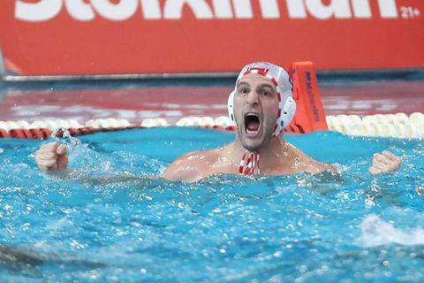 Επίδειξη δύναμης από τον Ολυμπιακό που «λύγισε» τον Παναθηναϊκό στο Παπαστράτειο