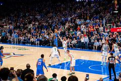 Aσταμάτητοι οι Θάντερ και με τους Τίμπεργουλβς (vid)