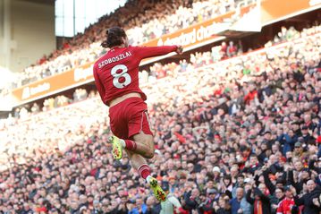 Τι πιο σύνηθες: O Σόμποσλαϊ έδωσε με φάουλ το προβάδισμα στη Λίβερπουλ κόντρα στην Τότεναμ