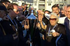 Ποια είναι η κυρία που πρωταγωνίστησε στη φιέστα της Καλαμάτας