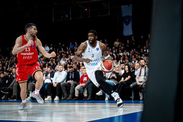 Ο Ερυθρός Αστέρας διασύρθηκε  πριν τον Παναθηναϊκό από την Dubai BC (pic)