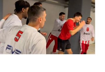 Επίθεση... αγάπης στον Πετρούσεφ στο ΟΑΚΑ! (vid)