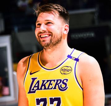 Χαμός με την φανέλα του Ντόντσιτς - Πρώτη σε πωλήσεις