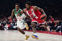 Πώς κατανέμονται τα χρήματα από τα πρόστιμα που επιβλήθηκαν στους «αιώνιους» για υπέρβαση του salary cap