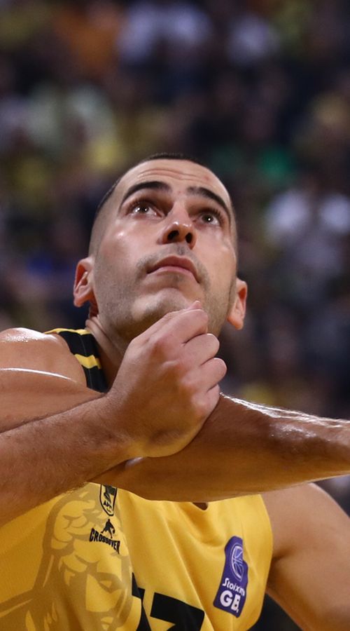 ΠΑΟΚ – Άρης ξανά στο προσκήνιο: Από το «Rambo…  χωρίς Sylvester Stallone» στην αναγέννηση με άρωμα… 80’s!