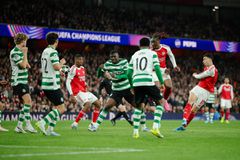 «Κρύο» βράδυ στο Λονδίνο και πρόκριση της Άρσεναλ στα ημιτελικά του Champions League