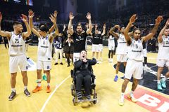 Το πάρτι στο «Παλατάκι» μετά τη νίκη του ΠΑΟΚ επί του Άρη