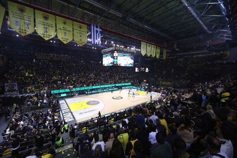 ΑΕΚ για τον κόσμο της: «Ατμόσφαιρα που σόκαρε την Ευρώπη»  (pic)