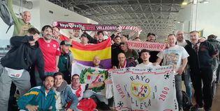 Στο δρόμο για την Αθήνα οι φίλοι της Ράγιο – Τα συλλεκτικά μπλουζάκια (vid+pic)