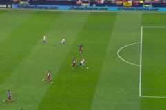 «Ο παίκτης με το νούμερο 24...»: H εξήγηση της UEFA για την κόκκινη κάρτα στον Έρικ Γκαρθία (vid)