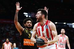 Οι δωδεκάδες του ΑΕΚ - Ολυμπιακός: Εκτός Φουρνιέ, Παπανικολάου και Γκος