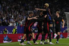 Πήρε το ντέρμπι με την Εσπανιόλ η Μπαρτσελόνα και πανηγύρισε το 28ο πρωτάθλημα - Στο Champions League η Μπιλμπάο