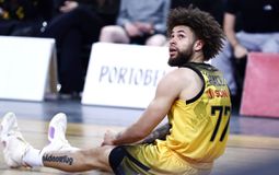 Τα ελληνικά τατουάζ του μπασκετικού σούπερ - σταρ της ΑΕΚ - Τι λένε και ποιος ο λόγος της έμπνευσης (pics)