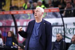 Σάκοτα: «Είμαι απογοητευμένος  με κάτι που δεν θα πω»