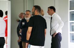 Ο Παππάς ενημέρωσε Σλούκα και Βεζένκοφ πως σταματάει το μπάσκετ - Τι του είπε ο Μπαρτζώκας