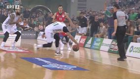 Παναθηναϊκός - Ολυμπιακός : Η φοβερή πάσα του Παππά εκτός ισορροπίας