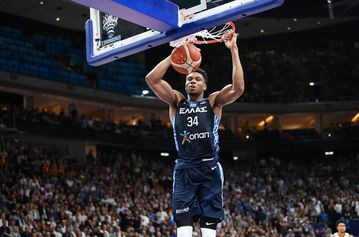 Ώρα Εθνικής ομάδας, αναμονή για Σλούκα, πότε μπαίνει ο Αντετοκούνμπο