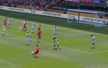 Η Μπάγερν κάνει προπόνηση - Στο 22' 4-0 την Όκλαντ Σίτι (vids)