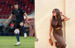 Ο Ρούμπεν Ντίας βρίσκεται στη Μύκονο και οι φήμες για τη νέα σχέση του με διάσημη ηθοποιό οργιάζουν...