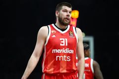 Αβεβαιότητα για το μέλλον του Γκιεντράιτις στον Ερυθρό Αστέρα