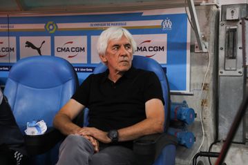 Έφυγε «σφαίρα» στα αποδυτήρια ο Γιοβάνοβιτς εμφανώς συγκινημένος