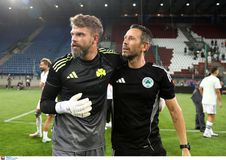 Ο Παναθηναϊκός αποθέωσε τον «κέρβερο» Ντραγκόφσκι με στίχους ΛΕΞ (vid)