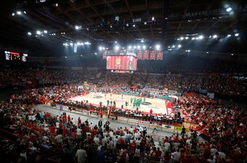 Ερυθρόλευκη «τρέλα» και ολοταχώς για Sold out το Ολυμπιακός - Παναθηναϊκός για την Ευρωλίγκα έξι μήνες νωρίτερα