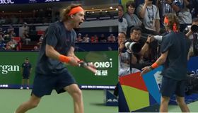 Τρομερό ξέσπασμα του Ρούμπλεφ σε φωτογράφο μετά από χαμένο πόντο: «Γιατί κουνιέσαι; Γιατί;» (vid)