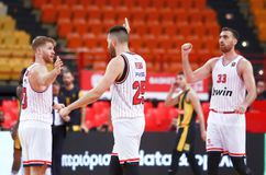 Οι διαιτητές του Αρμάνι Μιλάνο - Ολυμπιακός