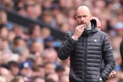 «Τρίζει» η καρέκλα του Τεν Χαχ: Το «deadline» από την διοίκηση και ο Μουρίνιο