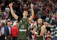 Αποθέωση Λούτσιτς για Παναθηναϊκό και Ολυμπιακό: «Η αντιπαλότητά τους έχει φέρει σπουδαίες μεταγραφές, είναι τα ξεκάθαρα φαβορί»