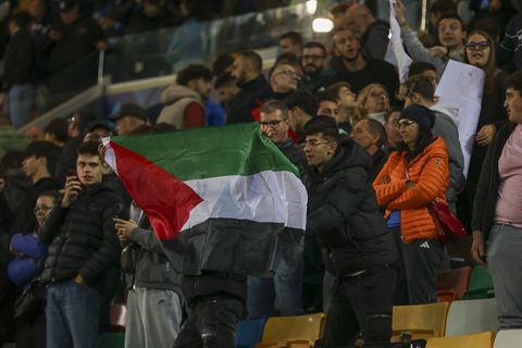 Σοβαρά επεισόδια στο Ούντινε πριν τον αγώνα Ιταλίας - Ισραήλ (vid)