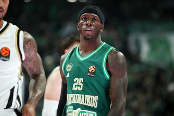 Ονειρικός Ναν στο πρώτο ημίχρονο του Παναθηναϊκός - Βιλερμπάν!