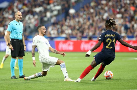 Αγωνία στη Γαλλία για Καμαβινγκά πριν τα ματς με Ελλάδα και Γιβραλτάρ – Χτύπησε στο γόνατο