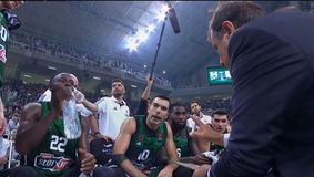 H ηγετική κίνηση του Σλούκα στο τελευταίο τάιμ άουτ: «Θα πάρω εγώ την μπάλα και θα πάω στο ένας εναντίον ενός» (vid)