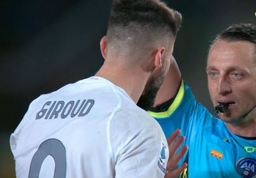 Ο Ζιρού τιμωρήθηκε με δύο αγωνιστικές επειδή έβρισε τον διαιτητή (vid)