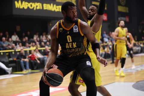 Πάλεψε για την ανατροπή το Μαρούσι αλλά «λύγισε» τα τελευταία λεπτά από την ΑΕΚ